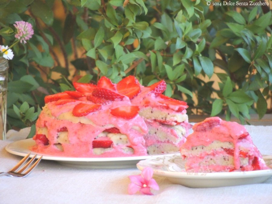 Torta alle Fragole Crudista (9)