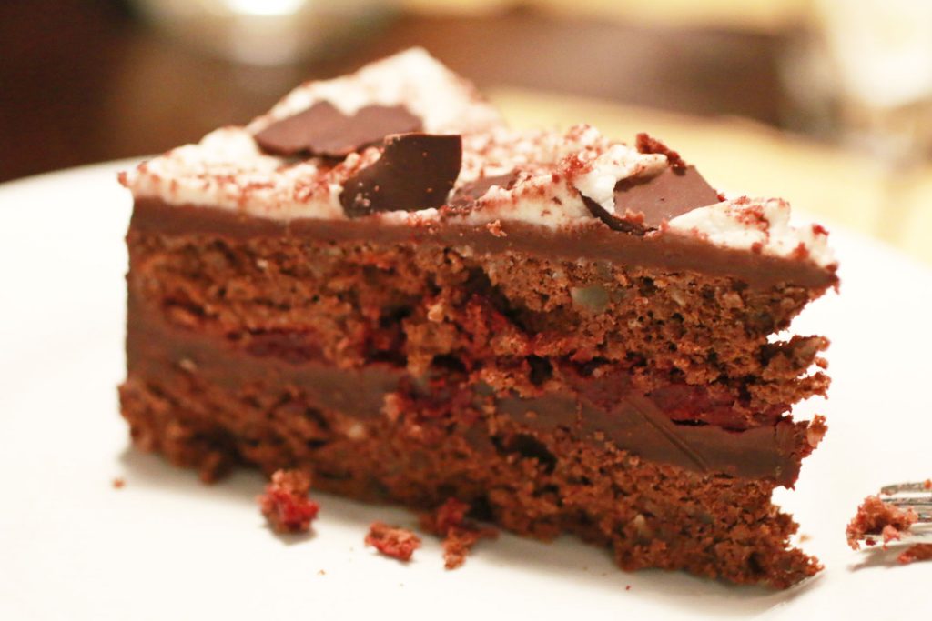 Torta al Cioccolato e Amarene (5)