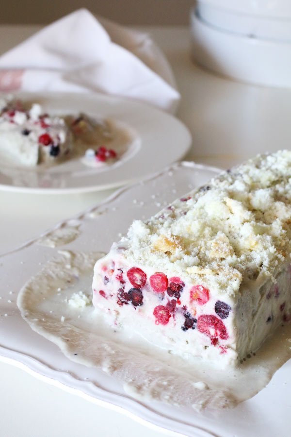 semifreddo-ai-frutti-di-bosco-senza-panna-e-latticini