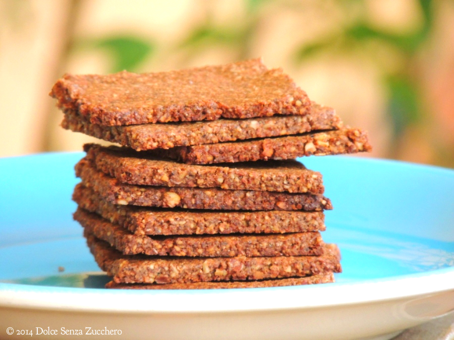 Biscotti secchi mandorle, cacao e stevia (1)
