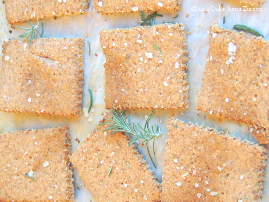 Crackers al Rosmarino Senza Farina (1)
